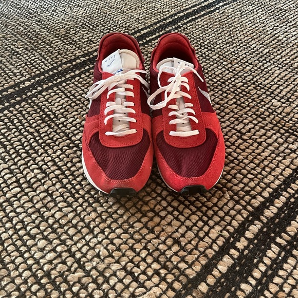 Nike D Break Day Break Type Red White Sneaker Men's 11 Mesh Suede Upper Retro - Picture 1 of 4